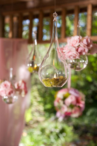 Decora colgando las velas - LaCelebracion.com